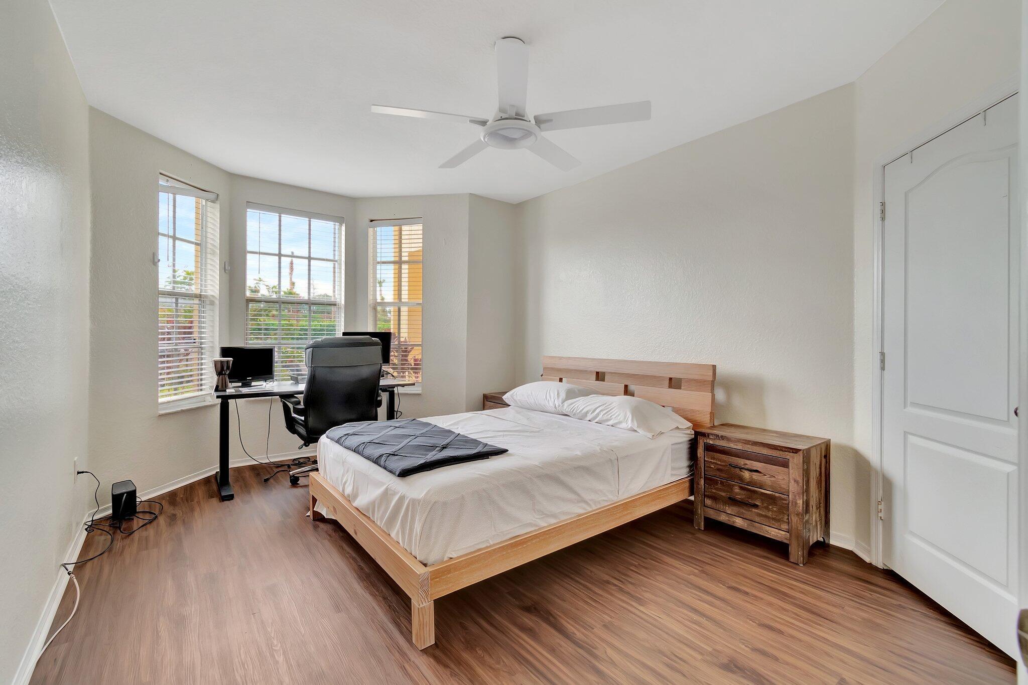 RESIDENCES OF BELMONT AT - Residential Lease