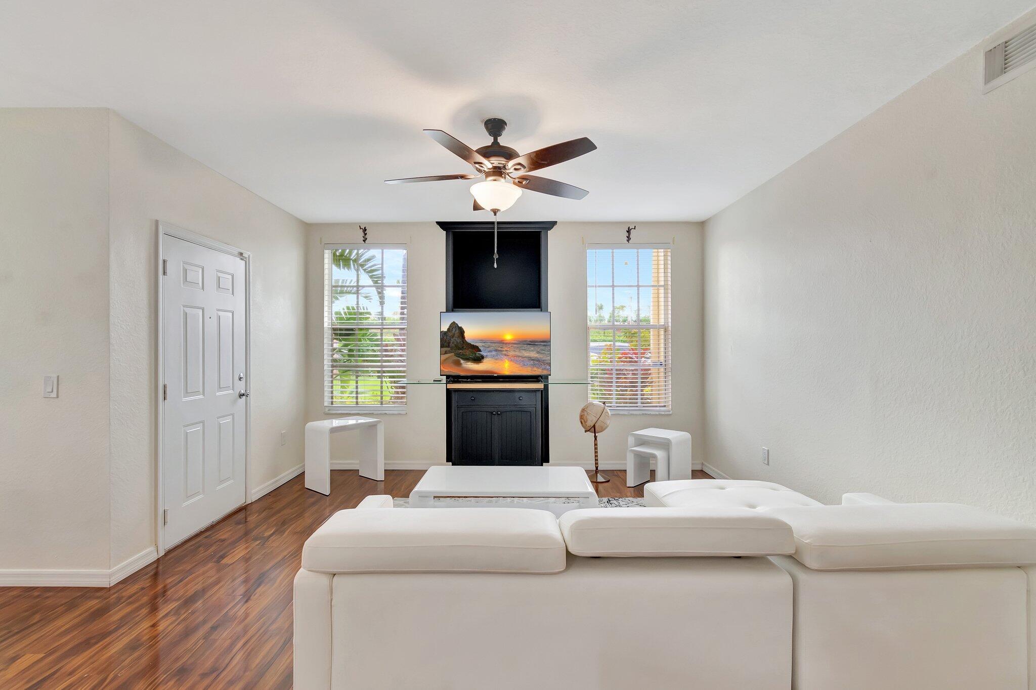 RESIDENCES OF BELMONT AT - Residential Lease