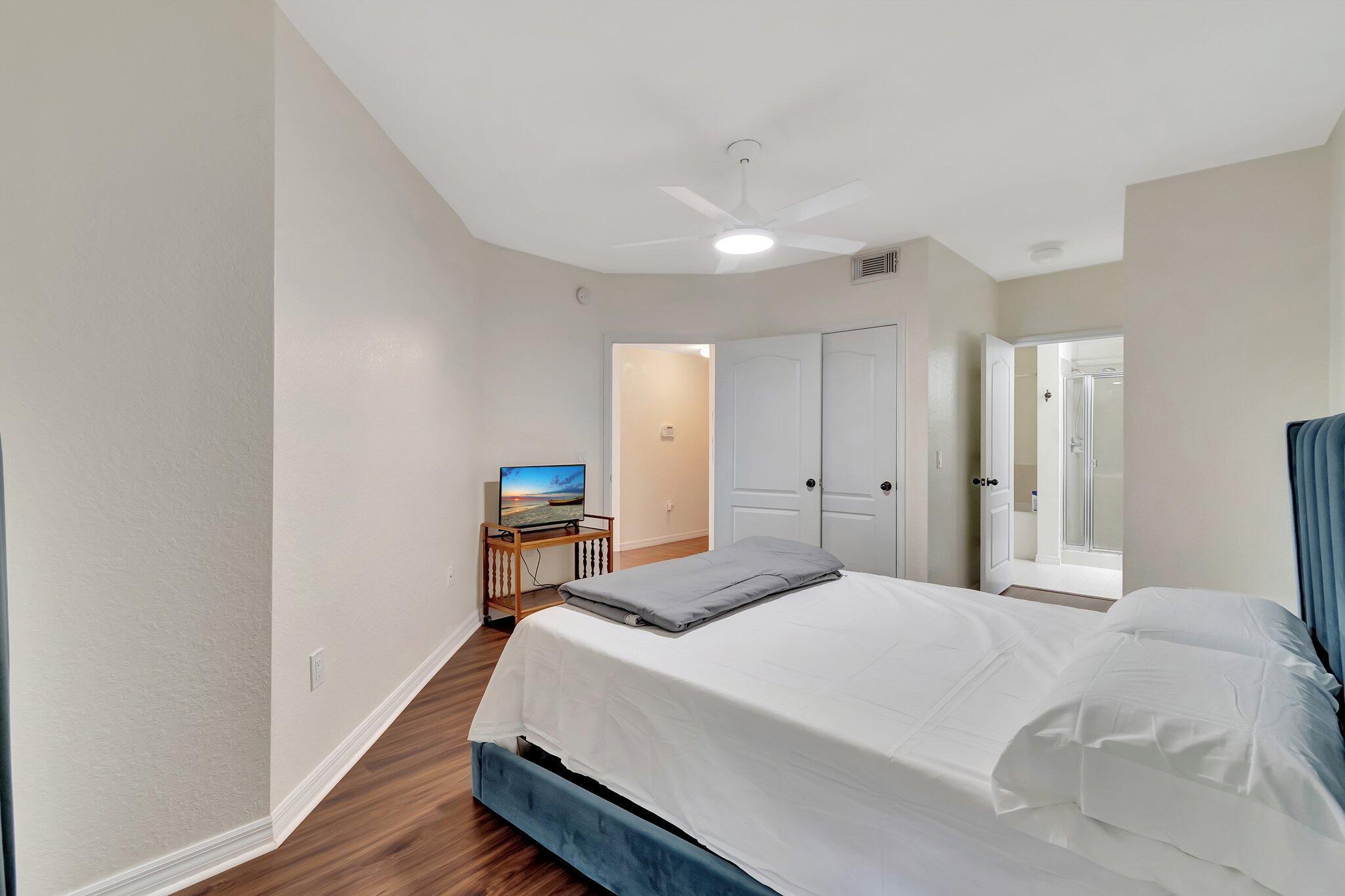 RESIDENCES OF BELMONT AT - Residential Lease
