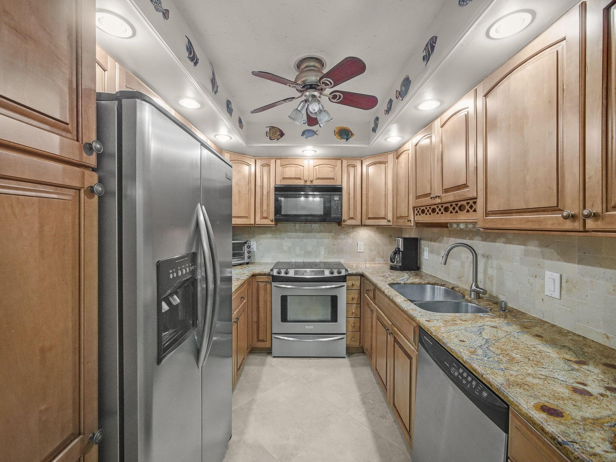 MAYAN TOWERS CONDO I - Residential Lease