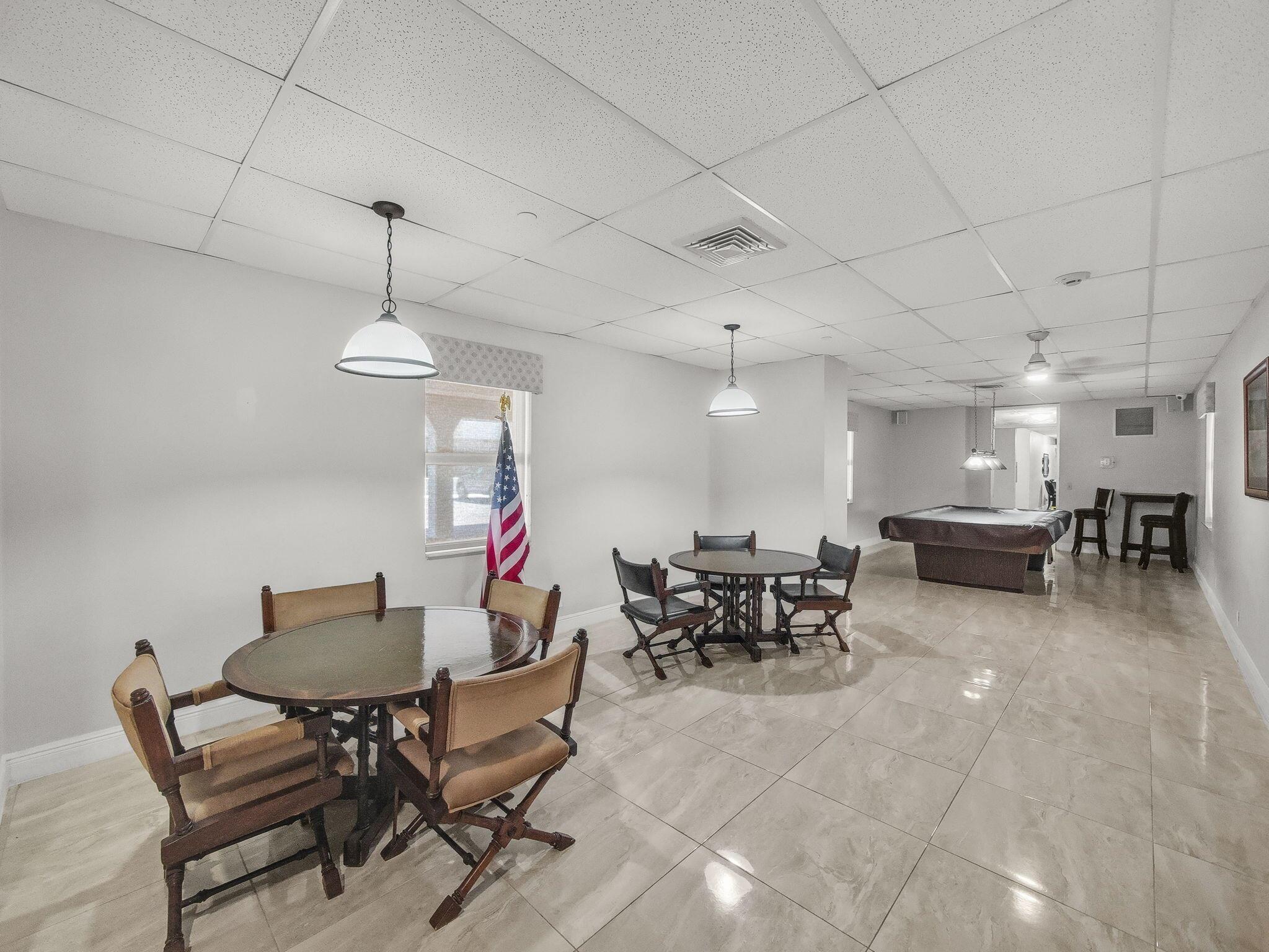 MAYAN TOWERS CONDO I - Residential Lease