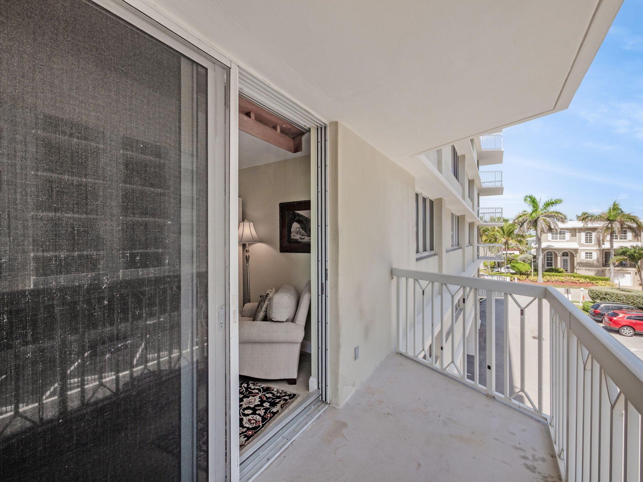 MAYAN TOWERS CONDO I - Residential Lease