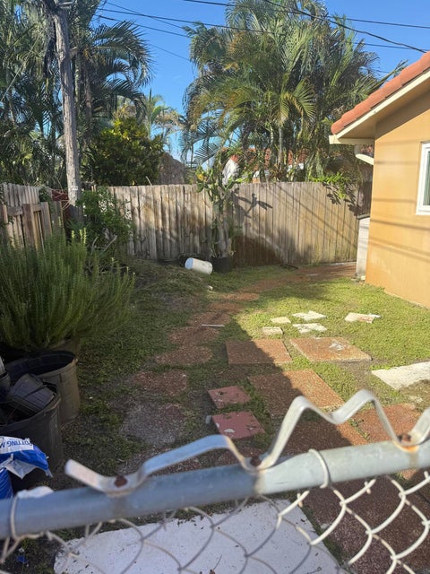 Tiny photo for 5109 NE 17th Terrace, Fort Lauderdale, FL 33334 (MLS # B26088478)