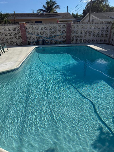 Tiny photo for 5109 NE 17th Terrace, Fort Lauderdale, FL 33334 (MLS # B26088478)
