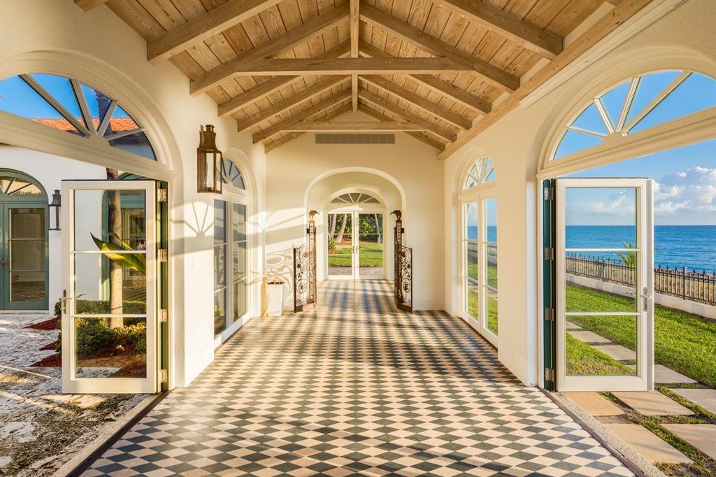 E OF OCEAN BLVD - Residential