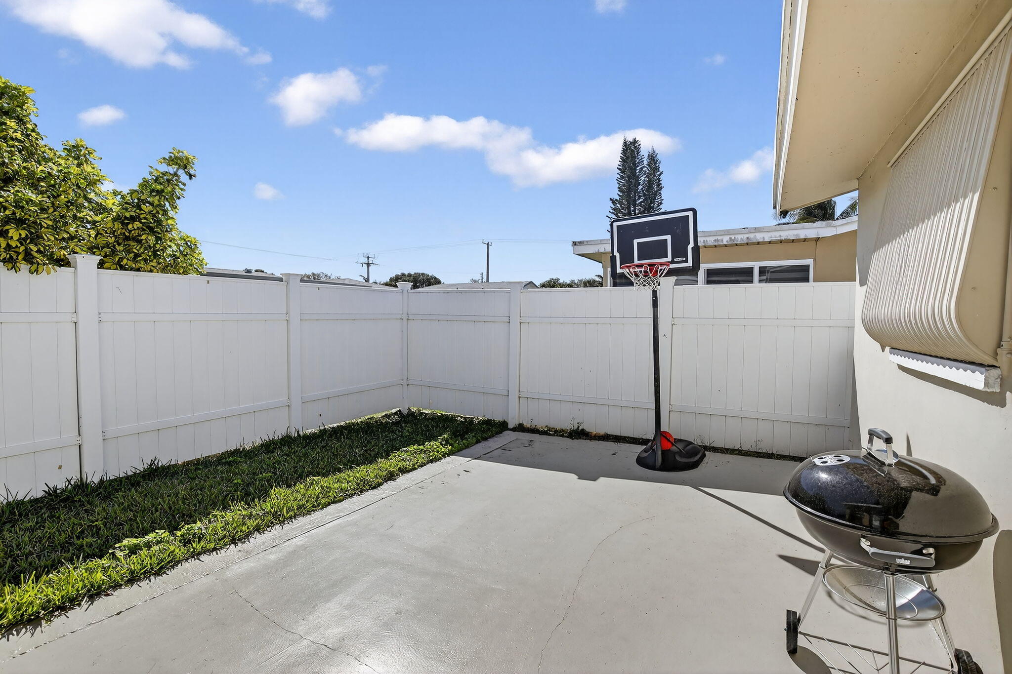 MAINLANDS OF TAMARAC LAKES - Residential