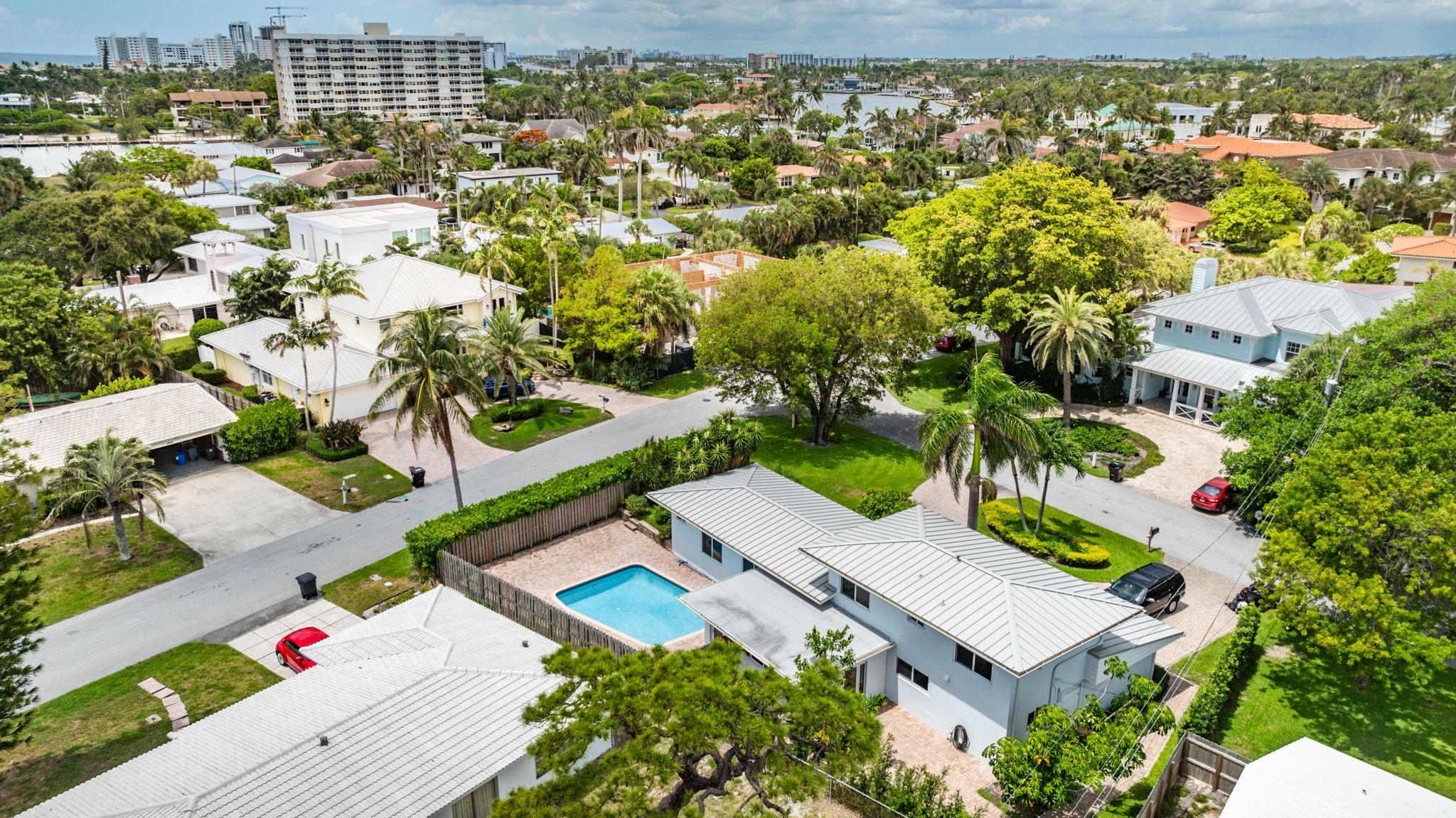 Lighthouse Point First Se - Residential