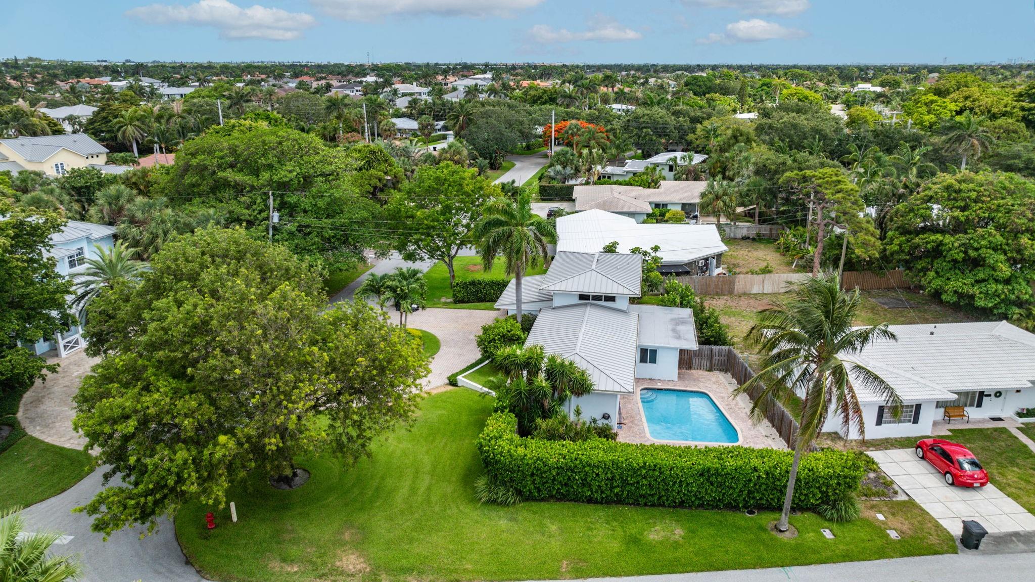 Lighthouse Point First Se - Residential