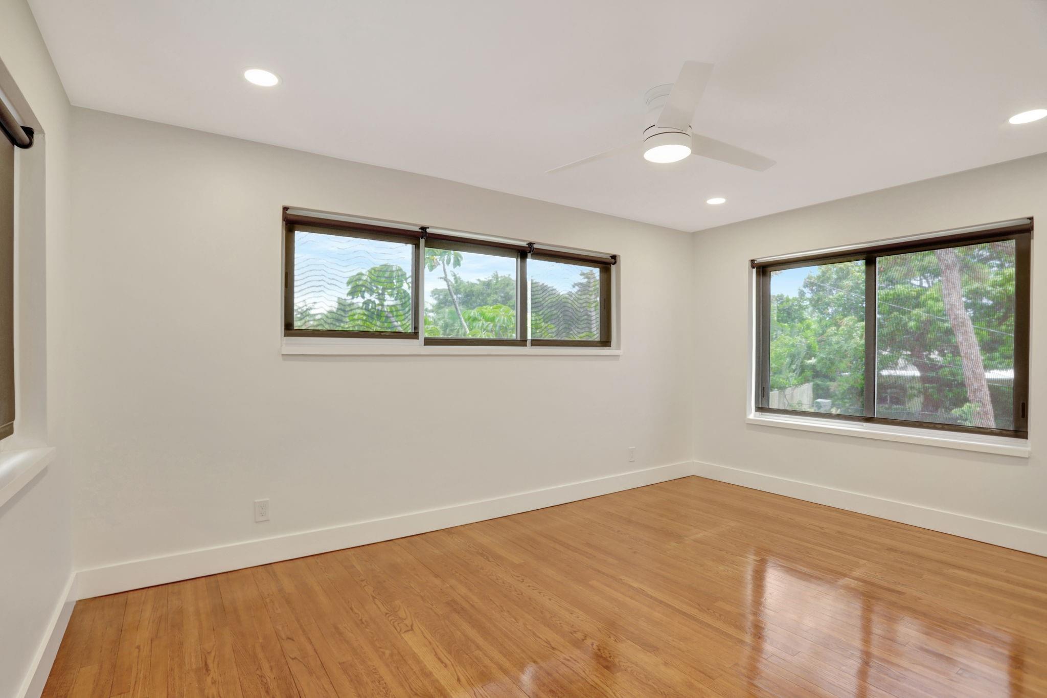 Lighthouse Point First Se - Residential