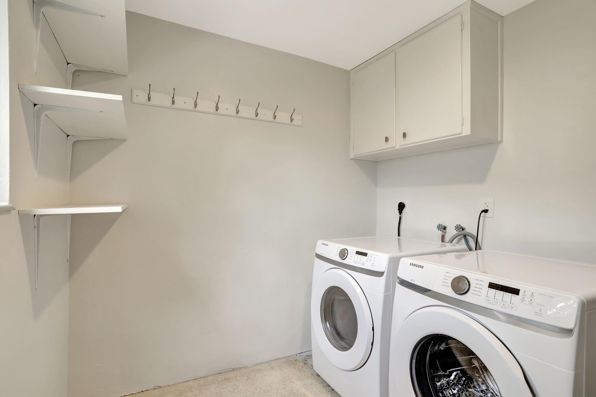 Lighthouse Point First Se - Residential