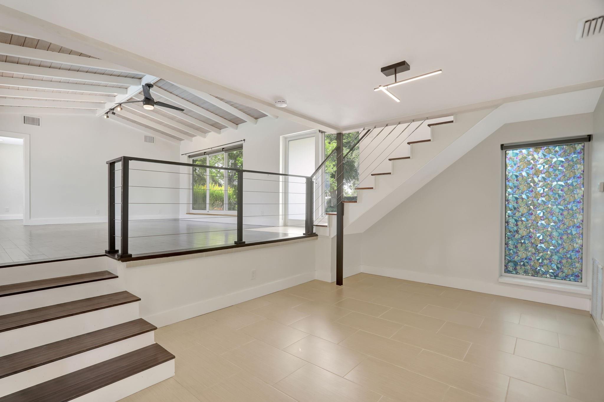 Lighthouse Point First Se - Residential