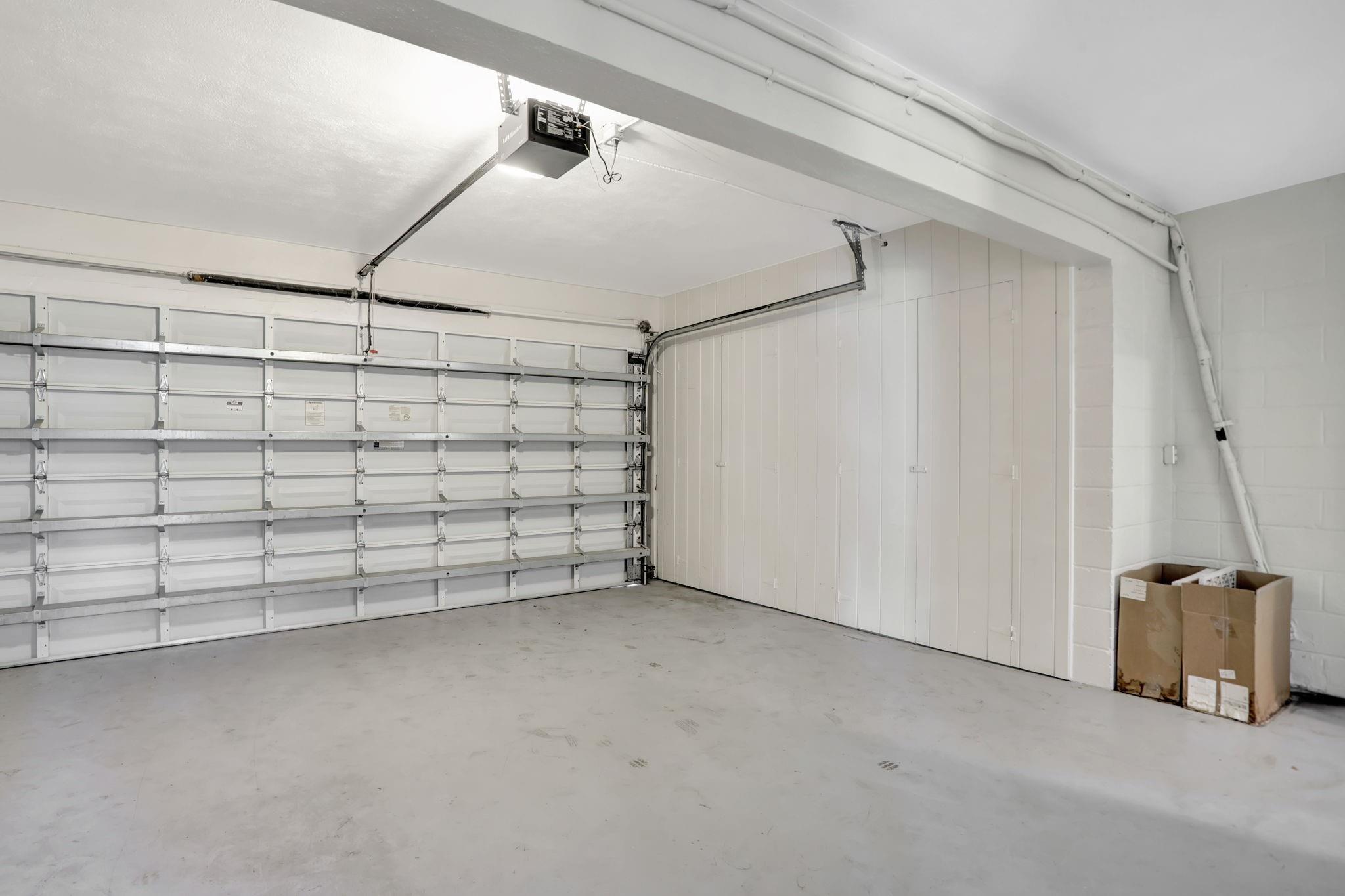 Lighthouse Point First Se - Residential