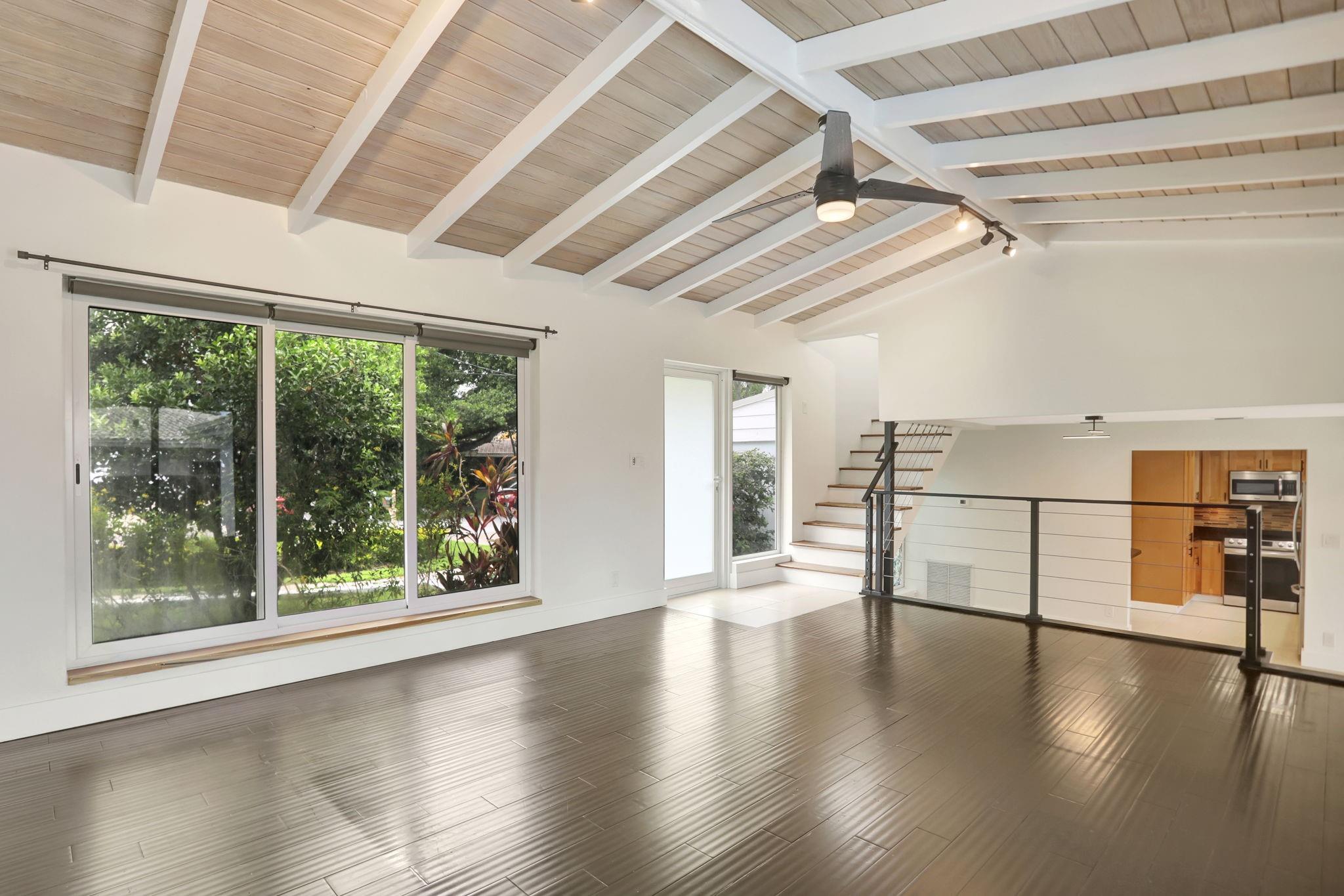 Lighthouse Point First Se - Residential