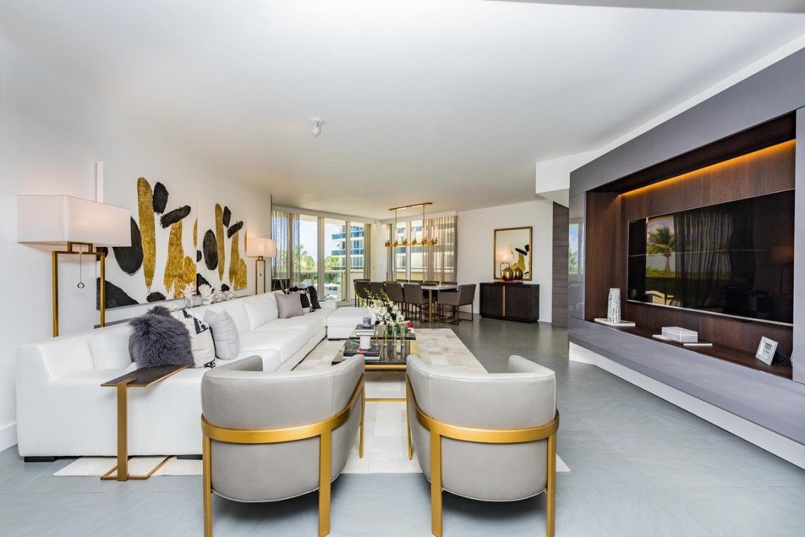 9595 Collins Avenue N2E