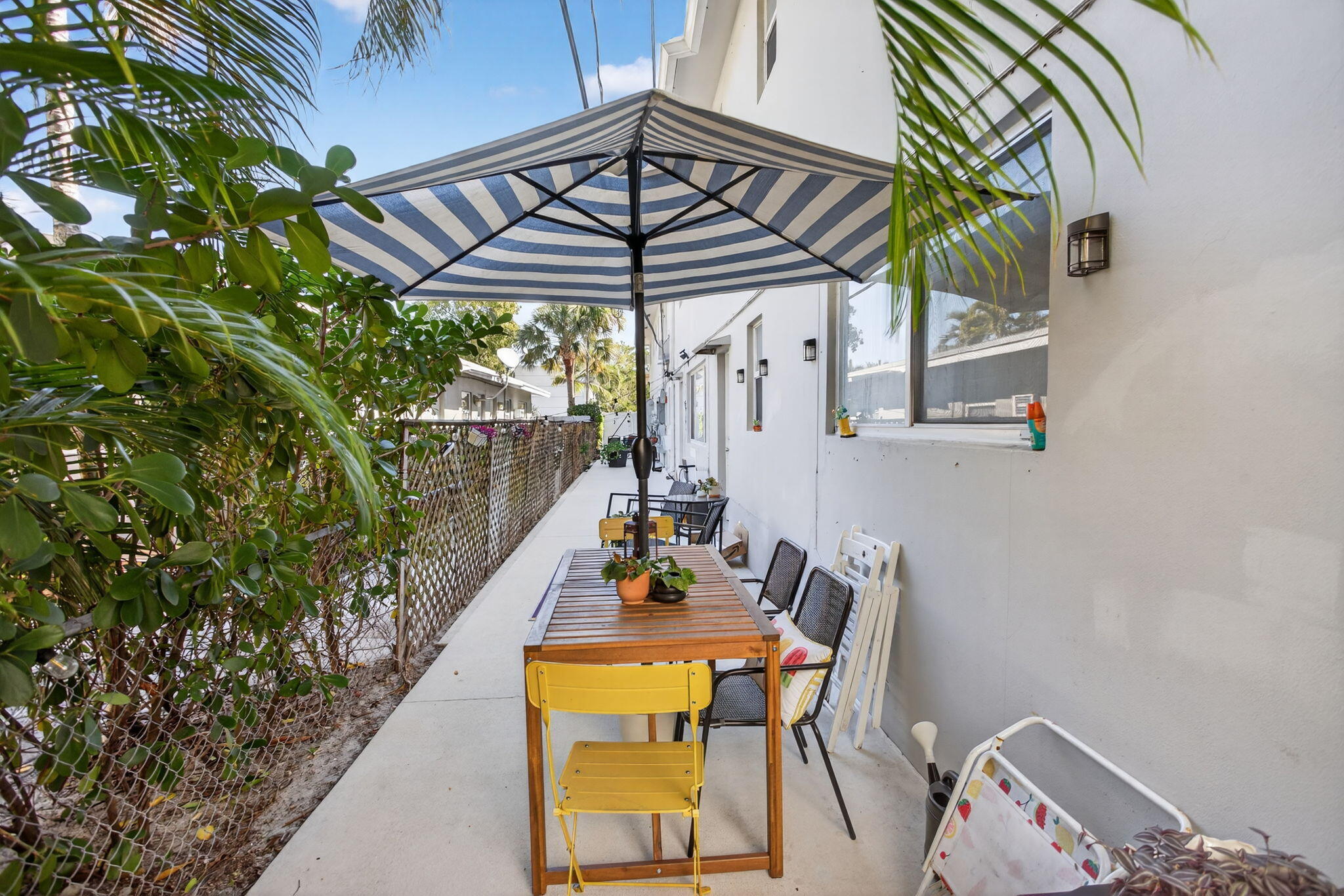 825 NE 6th Street 1-7