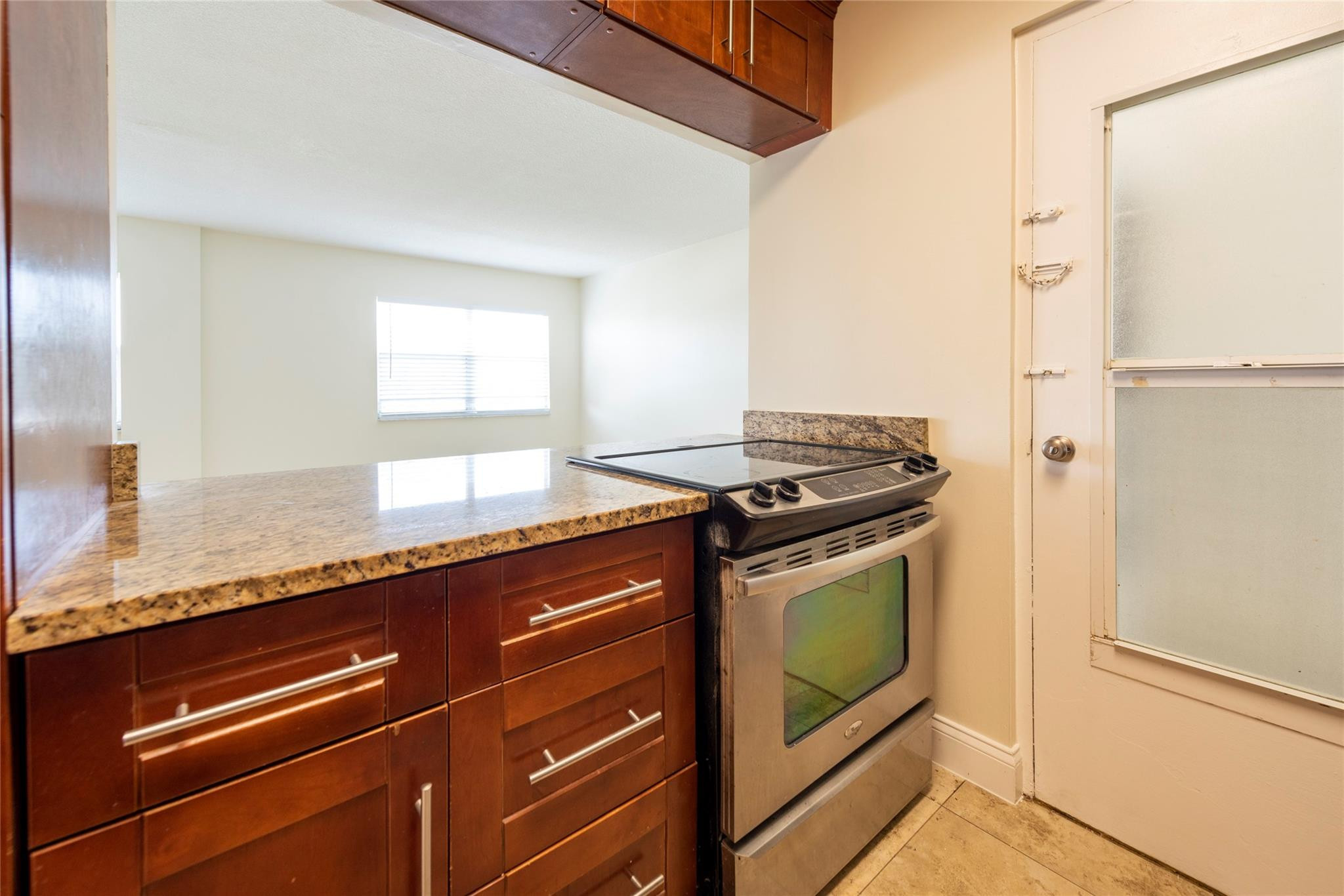 HORIZON HOUSE CONDO - Residential Lease