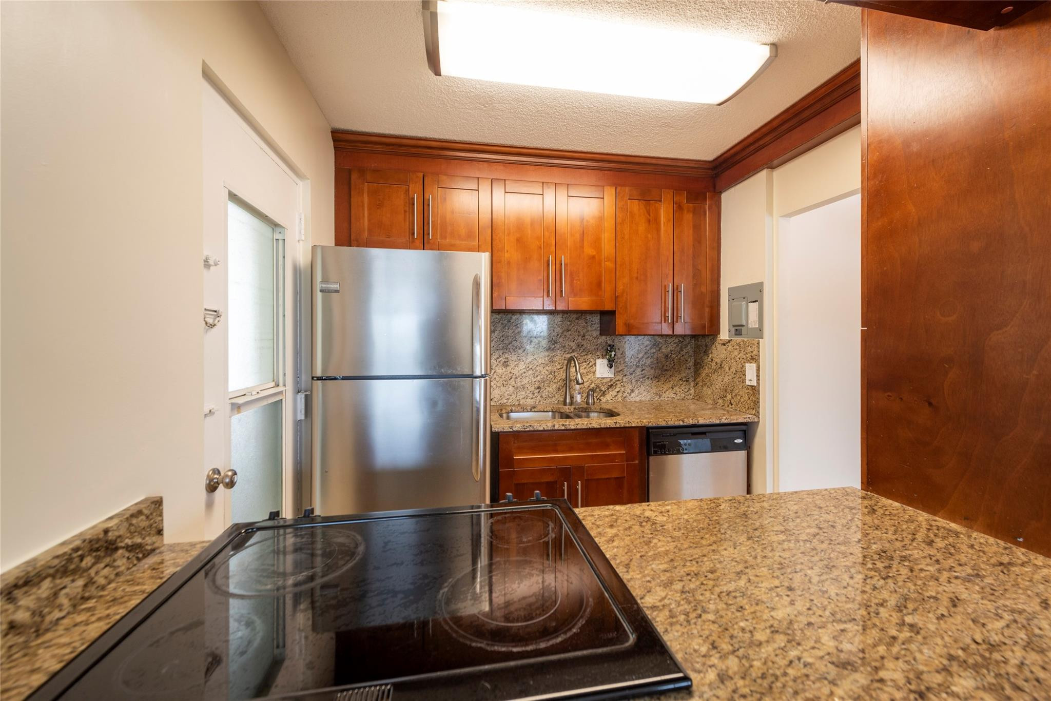 HORIZON HOUSE CONDO - Residential Lease