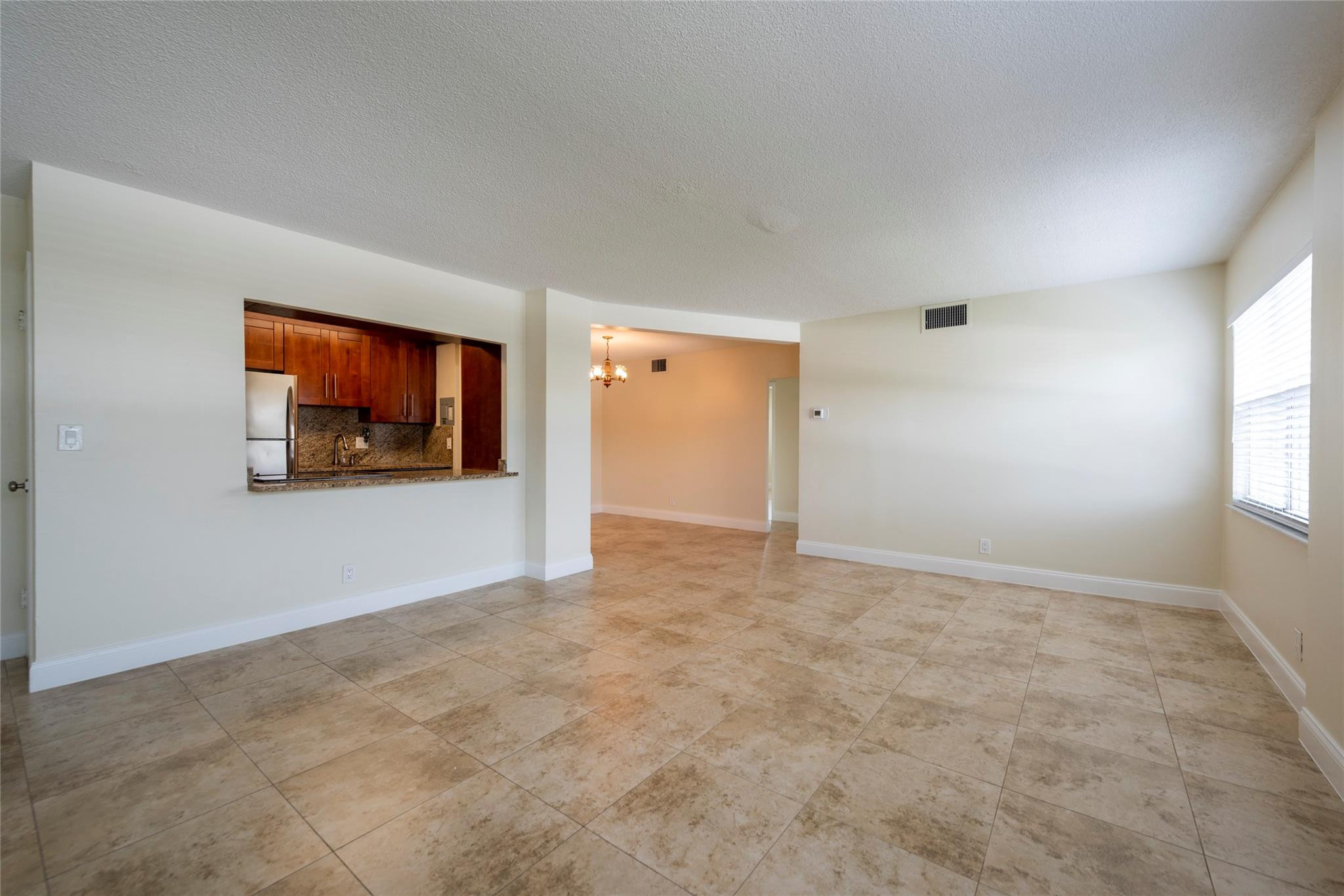 HORIZON HOUSE CONDO - Residential Lease