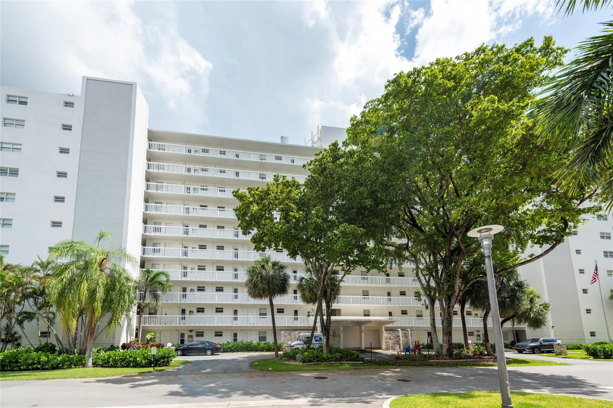 HORIZON HOUSE CONDO - Residential Lease