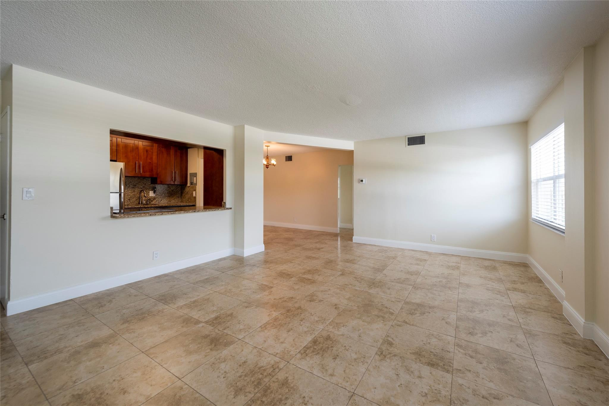 HORIZON HOUSE CONDO - Residential Lease