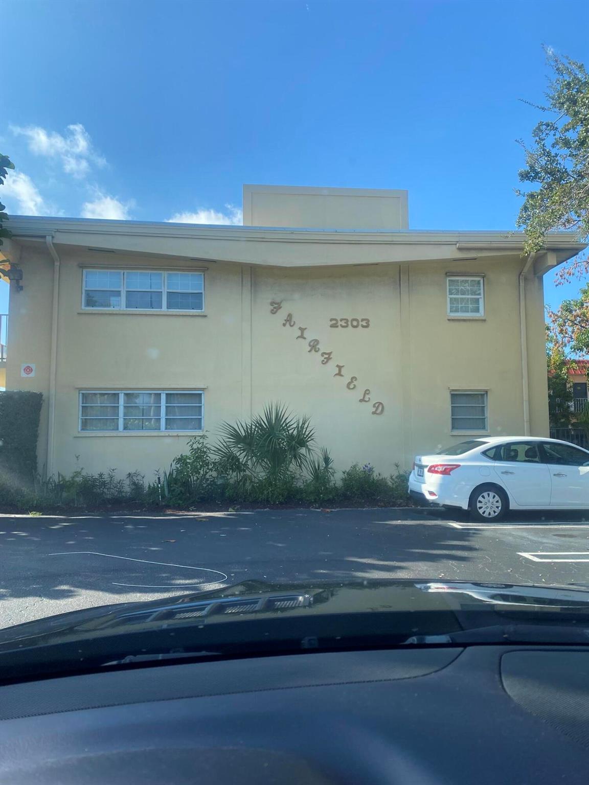 FAIRFIELD APTS COND - Residential