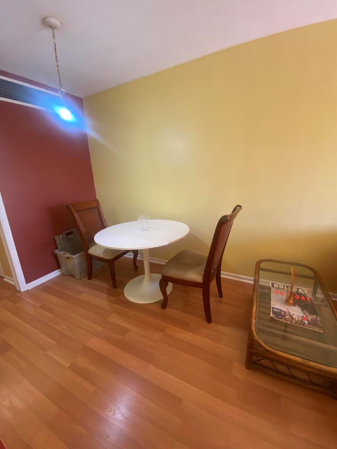 FAIRFIELD APTS COND - Residential