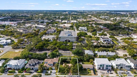Tiny photo for 1001 NE 2nd Terrace, Boca Raton, FL 33432 (MLS # B26029808)