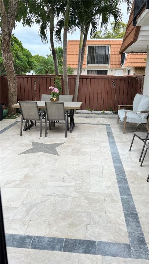 Tiny photo for 2852 Waterford Drive #2852, Deerfield Beach, FL 33442 (MLS # F10536450)