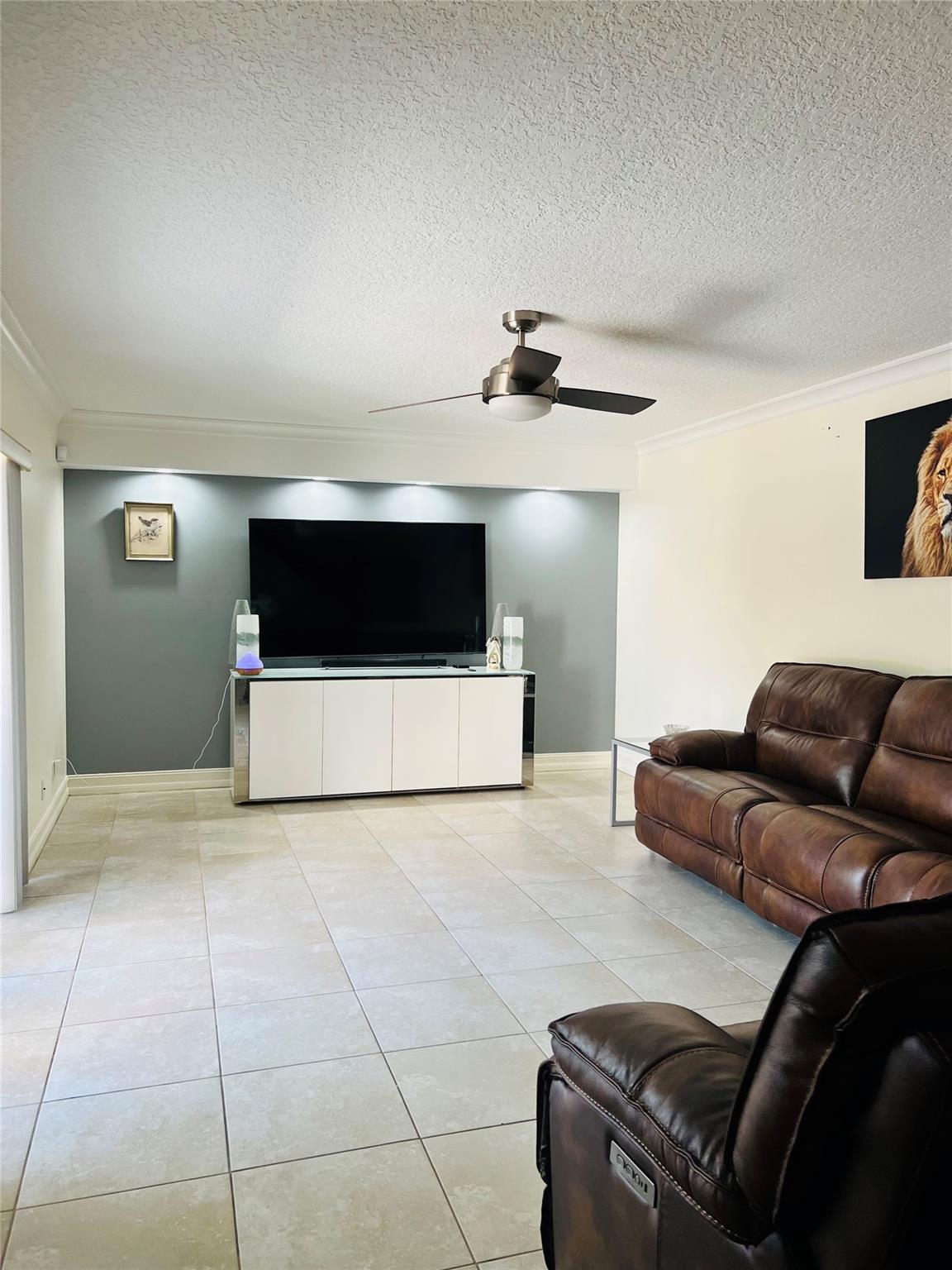 WATERFORD COURTYARDS - Residential