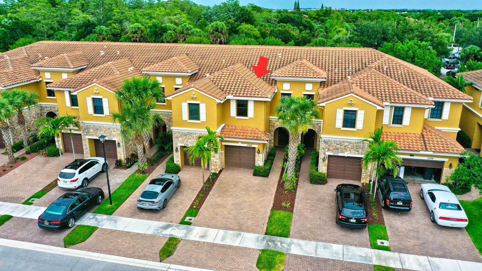 WELLINGTON PARC - Residential Lease