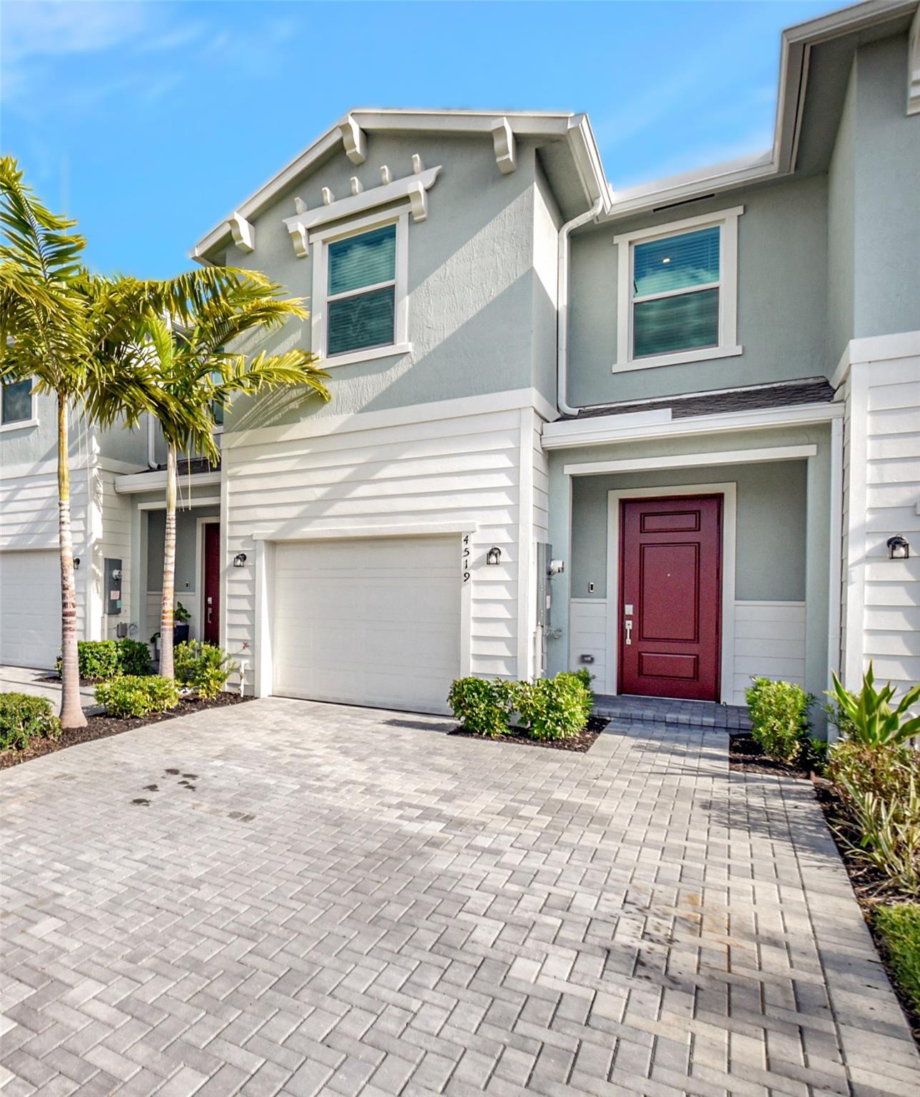 4519 Hollister Ave 4519
