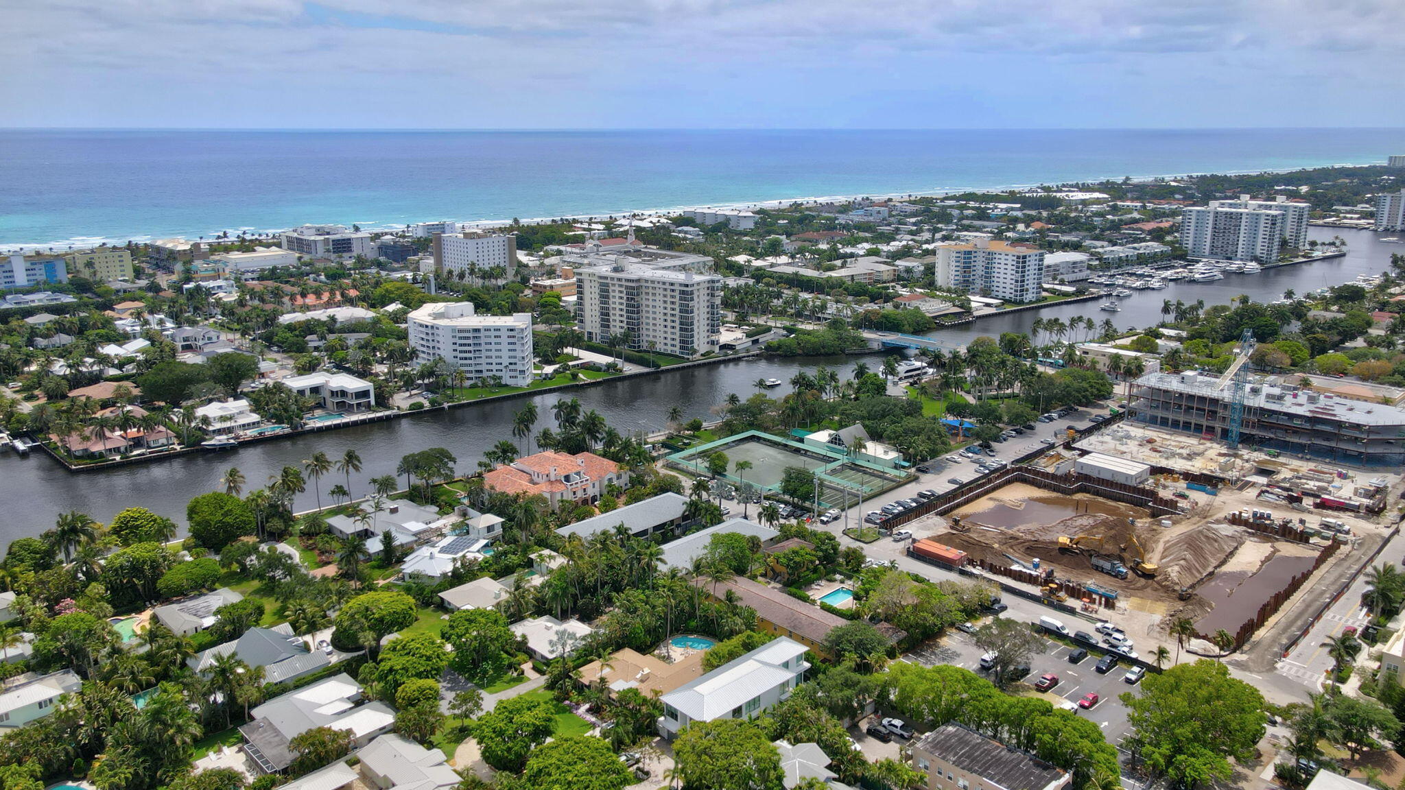 PARKVIEW MANOR CONDO - Residential