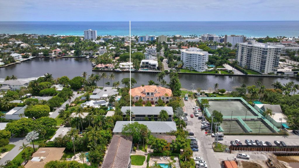 Photo of 807 NE 1st Street #6w, Delray Beach, FL 33483 (MLS # B26016525)