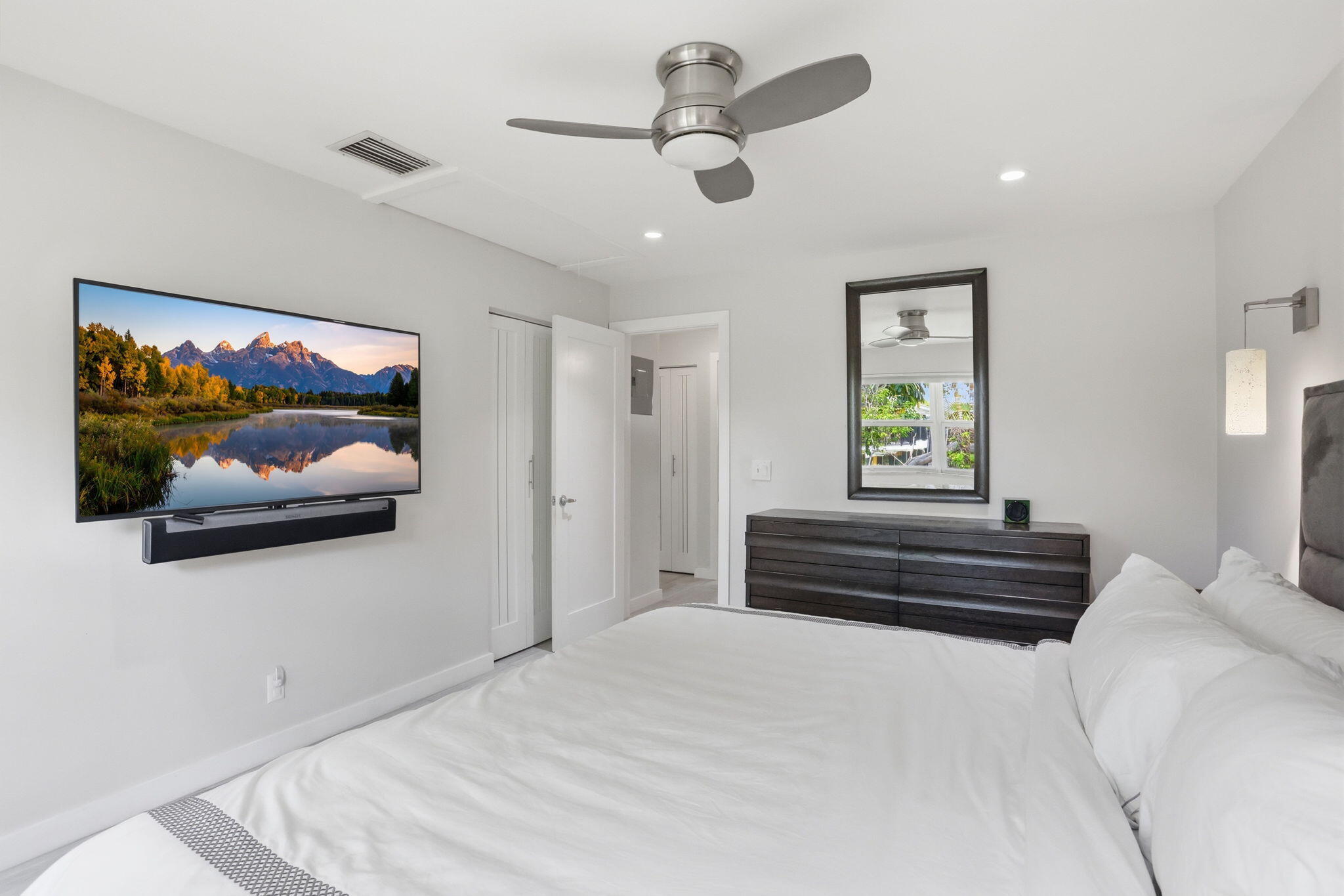 PARKVIEW MANOR CONDO - Residential