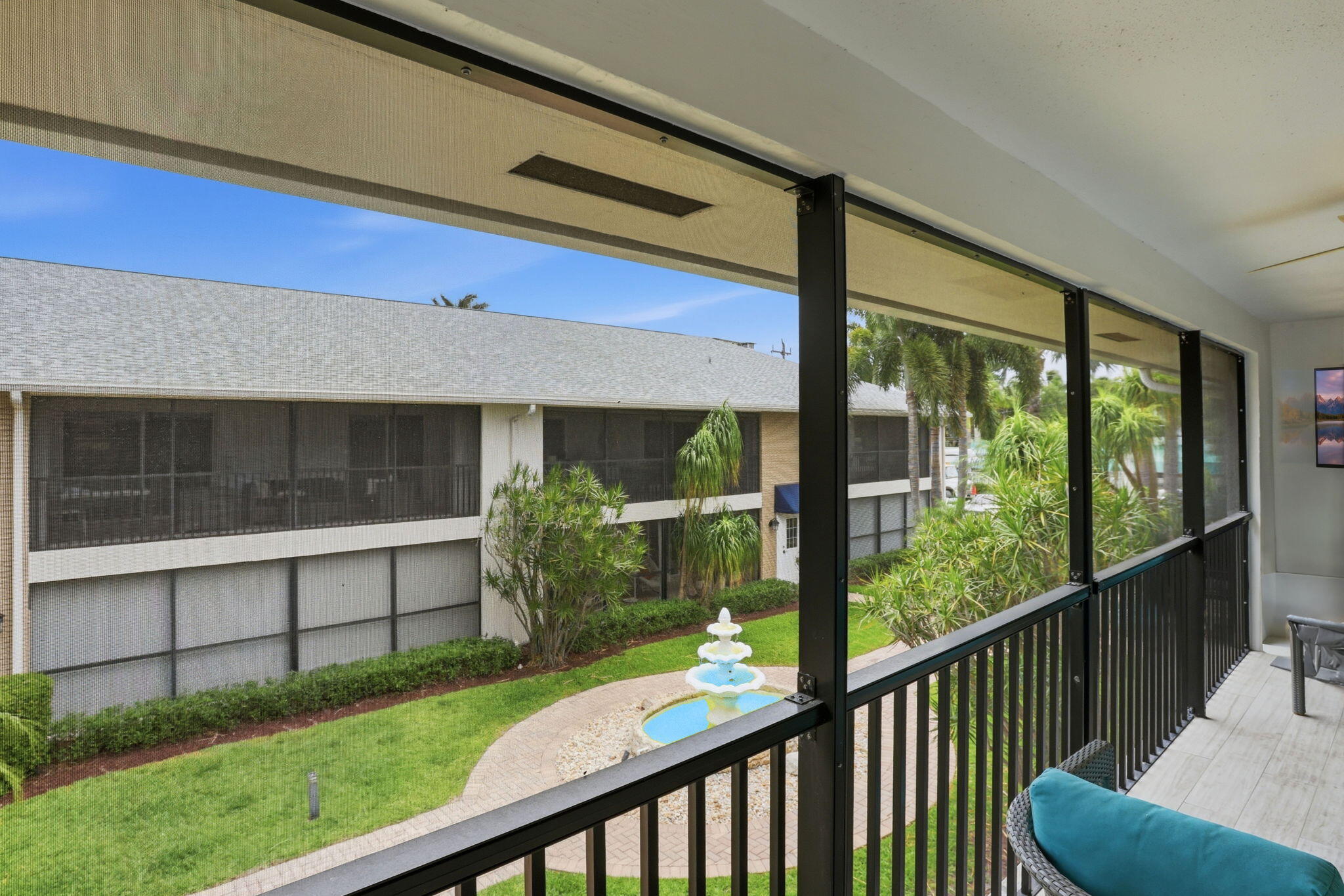 PARKVIEW MANOR CONDO - Residential