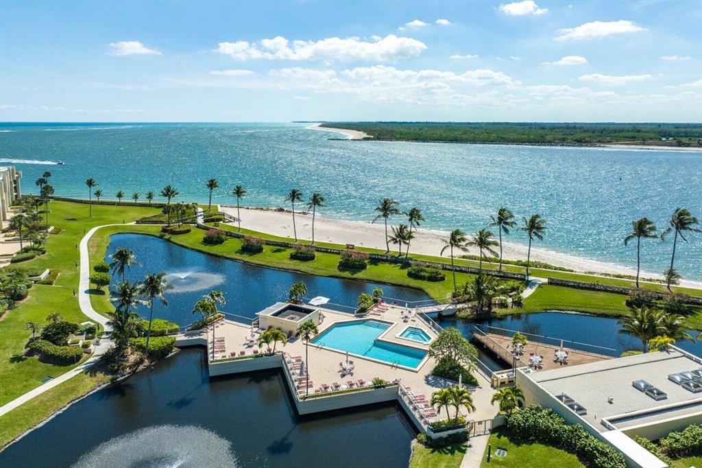 Sailfish Point - Residential