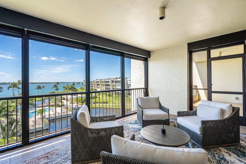 Sailfish Point - Residential