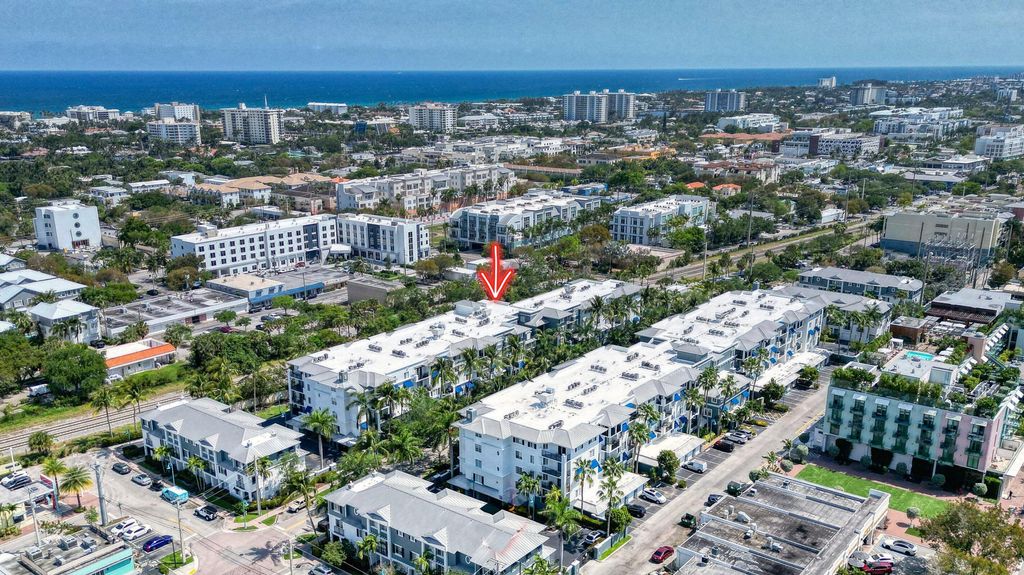 Photo of 255 NE 3rd Avenue #2516, Delray Beach, FL 33444 (MLS # R11169285)