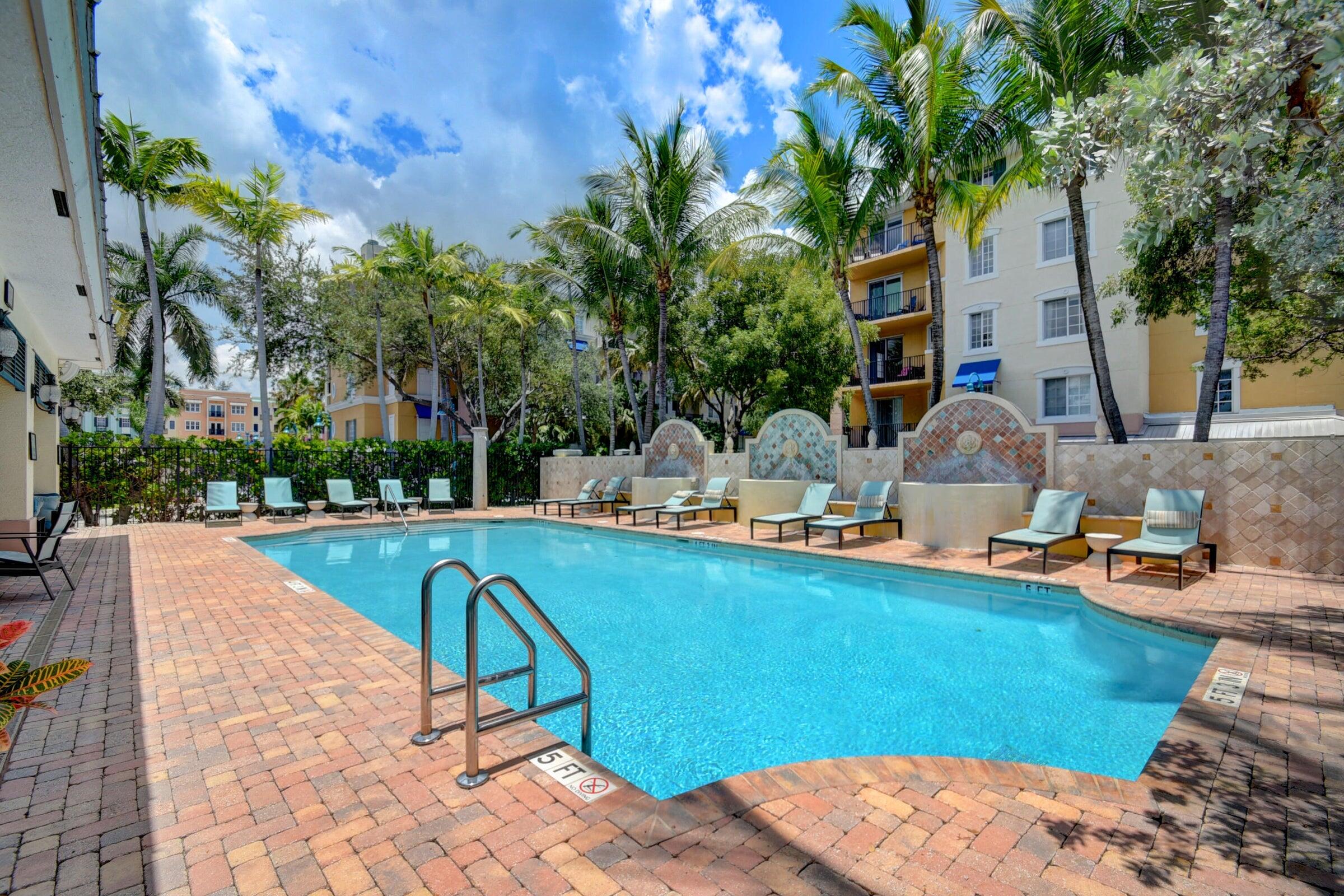 PINEAPPLE GROVE VILLAGE CONDO - Residential