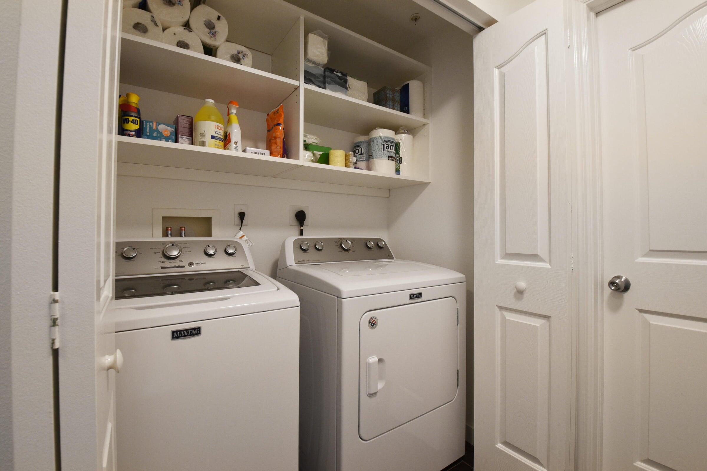 PINEAPPLE GROVE VILLAGE CONDO - Residential