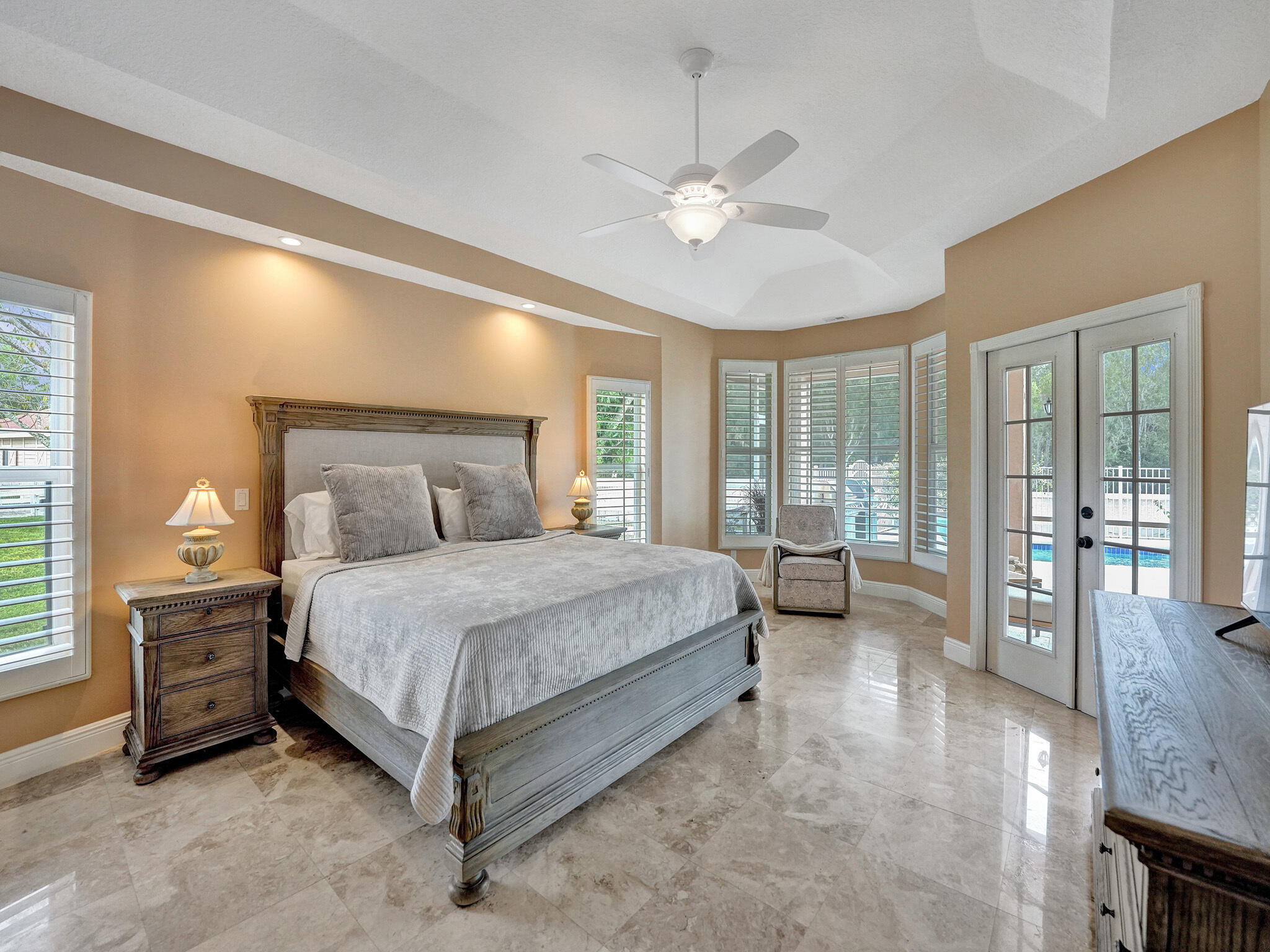 3950 Horse Trail