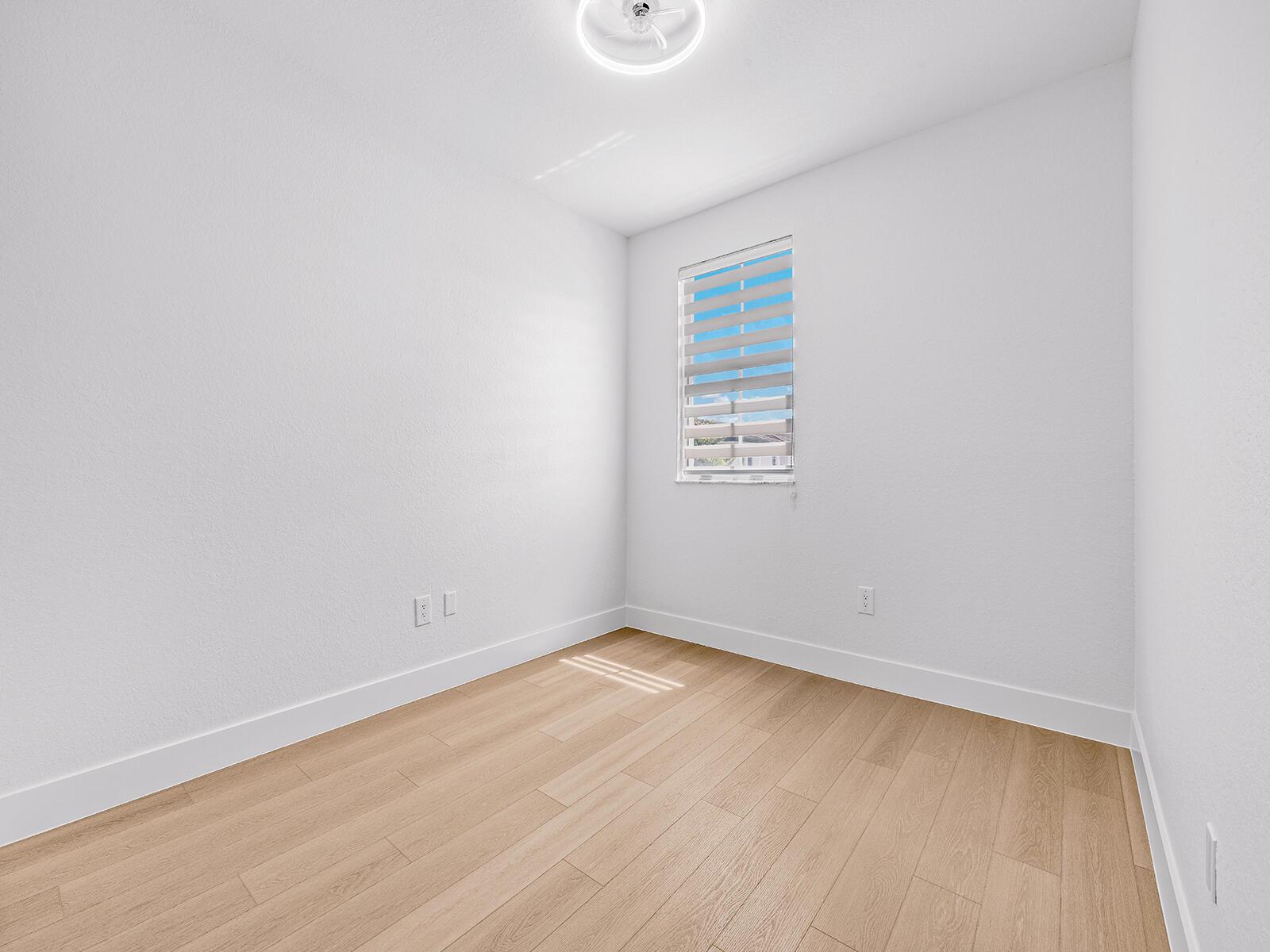 SHOMA HOMES SPLENDIDO CON - Residential Lease