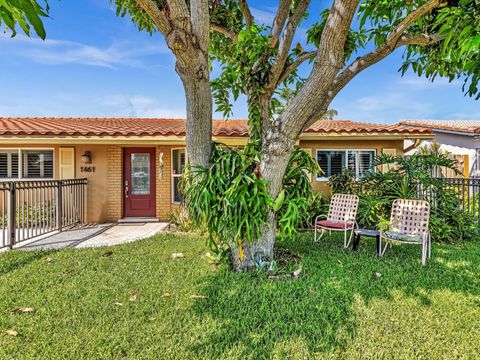 A home in Fort Lauderdale