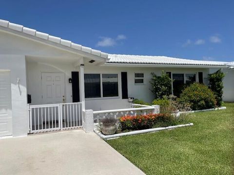 625 SW 21st Circle Boynton Beach FL 33426