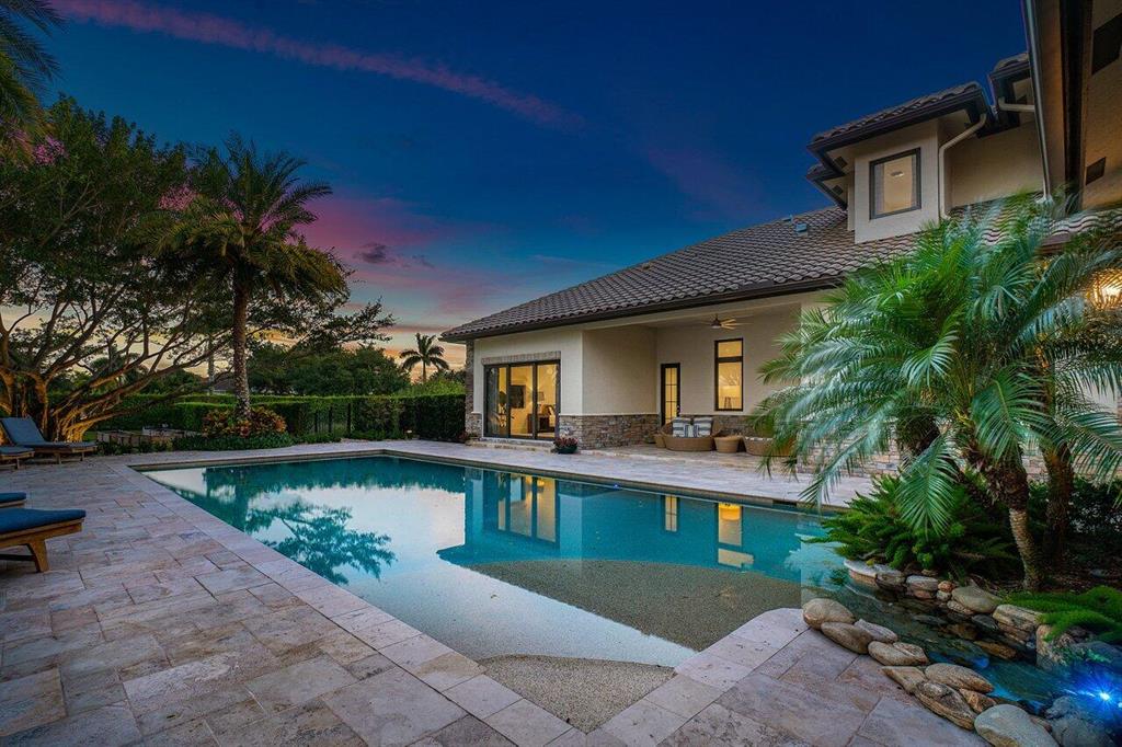 PALM BEACH POINT - Residential