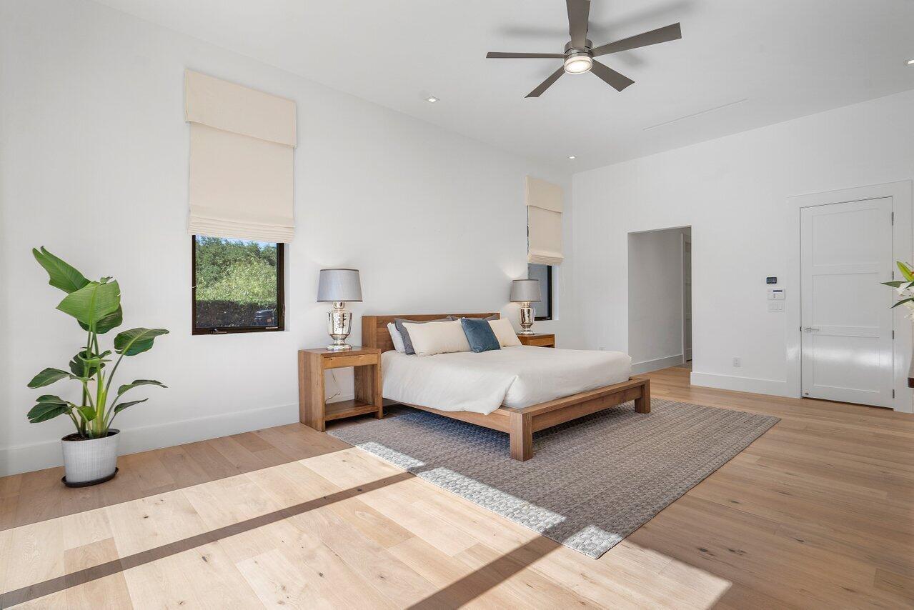 PALM BEACH POINT - Residential