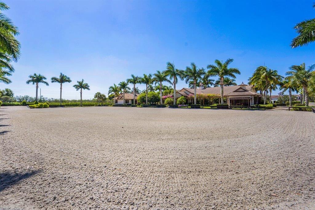 PALM BEACH POINT - Residential