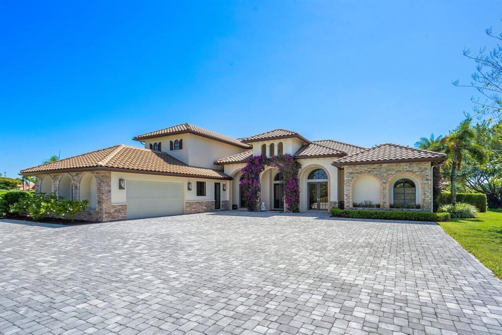 PALM BEACH POINT - Residential