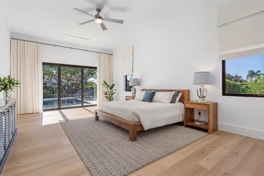 PALM BEACH POINT - Residential