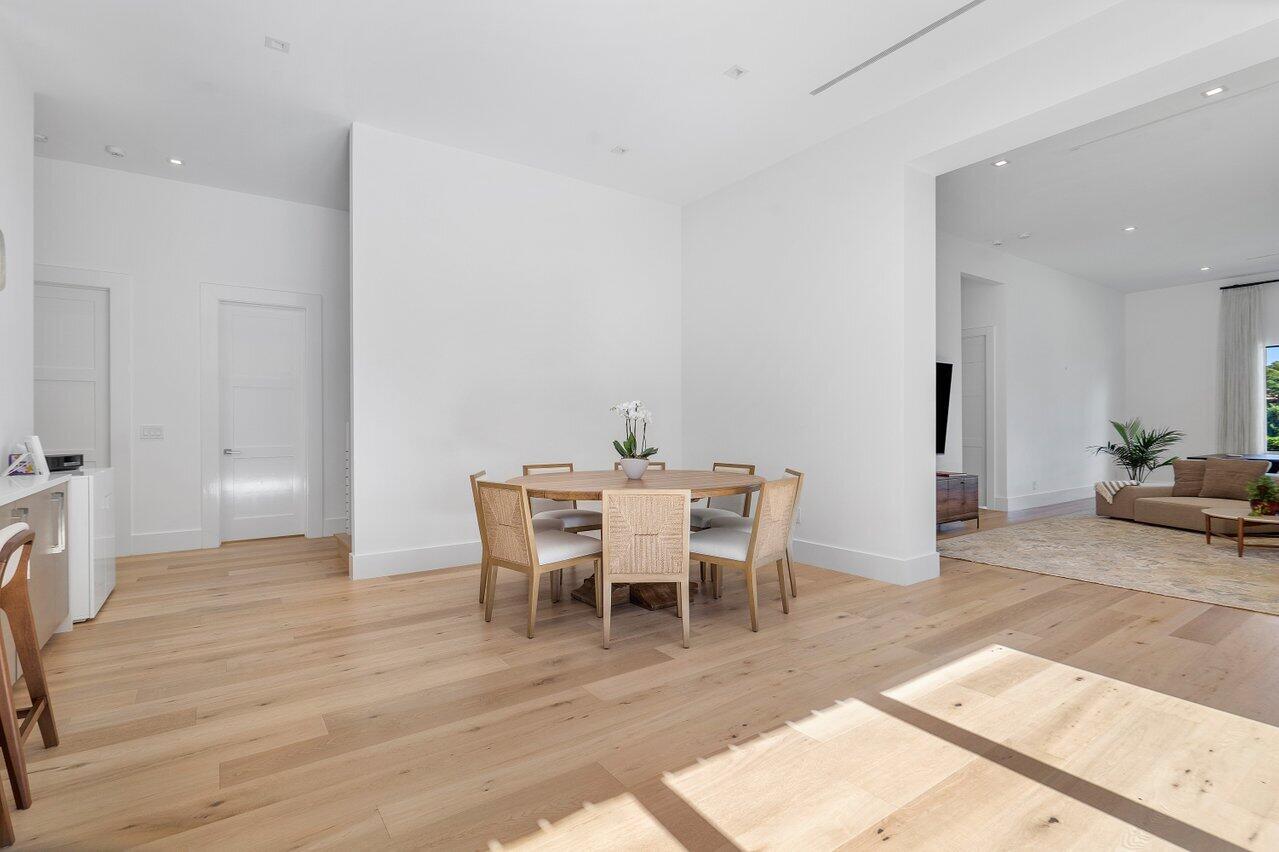 PALM BEACH POINT - Residential